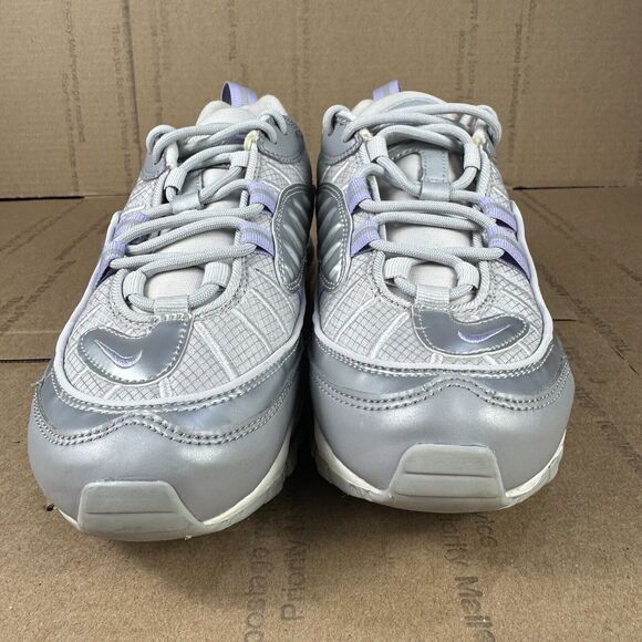 Nike Shoes Womens 6.5 Lilac Metallic Athletic Air Max 98 Silver BV6536-001 - Picture 2 of 8